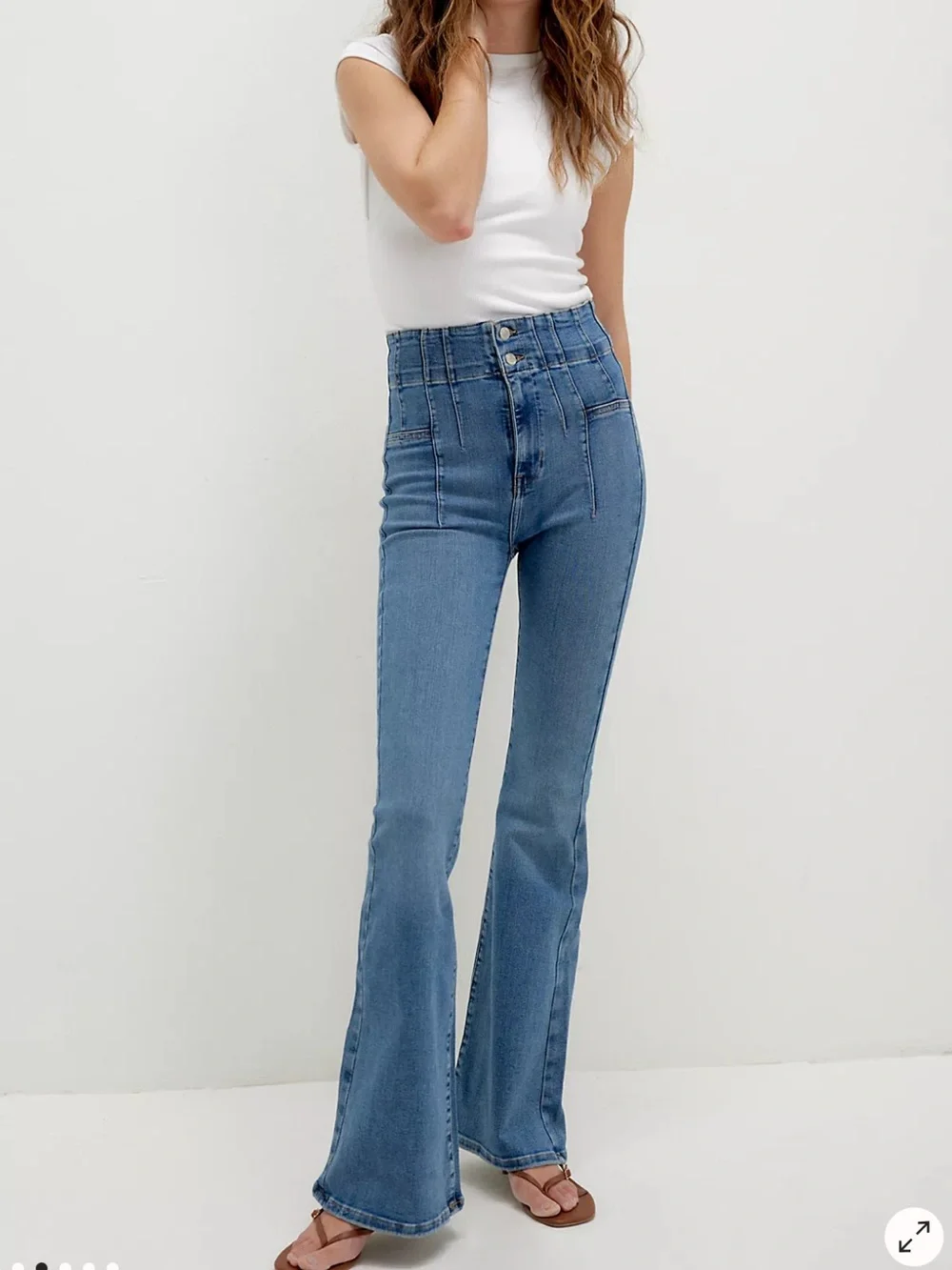 Free People We The Free Jayde Flare Jeans Size  27